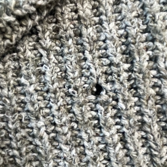 Abercrombie & Fitch Gray Turtleneck Sweater - Picture 2 of 7